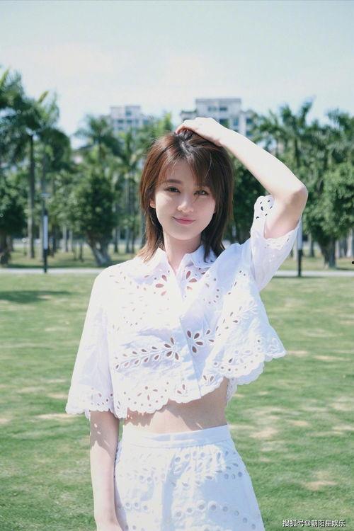 晓丽吃瓜站,揭秘娱乐圈幕后故事，带你领略明星真实生活