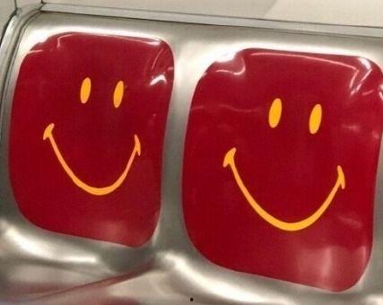 请吃瓜的文案搞笑,一场吃瓜群众的欢乐盛宴