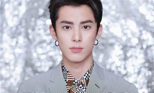 王鹤棣吃瓜说唱