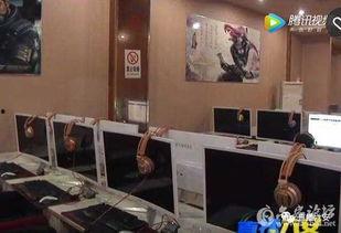 网吧男子吃瓜视频,揭秘网络世界的娱乐现象