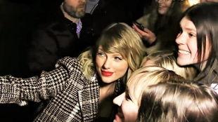 霉霉吃瓜视频,揭秘娱乐圈幕后真相