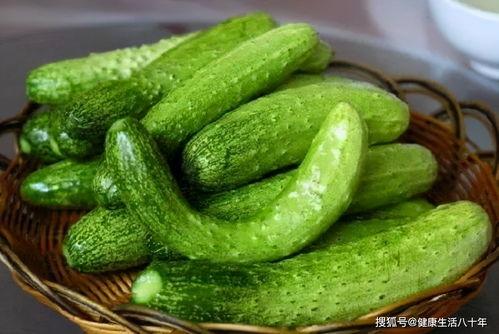 专门吃瓜的群名,揭秘“专门吃瓜”群的热闹日常  第3张