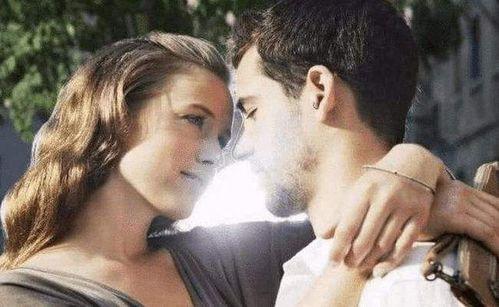 吃瓜男女接吻视频,吃瓜男女接吻视频引发热议  第3张