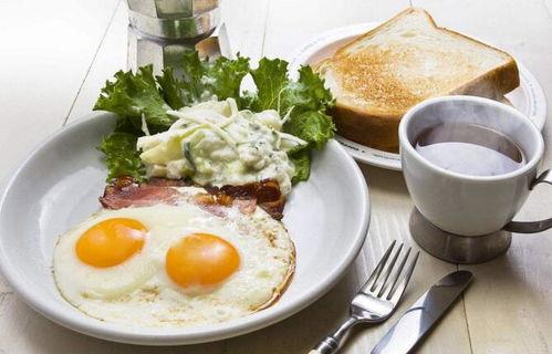 桥上吃早餐的瓜,一场别开生面的市井生活画卷 第2张 桥上吃早餐的瓜,一场别开生面的市井生活画卷 第2张