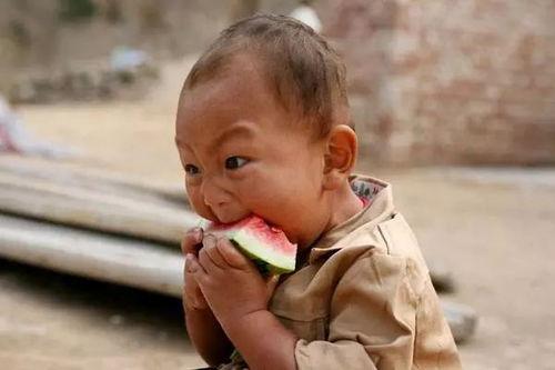 吃瓜吃到自己儿子身上,母亲意外发现自己儿子竟是瓜农  第3张